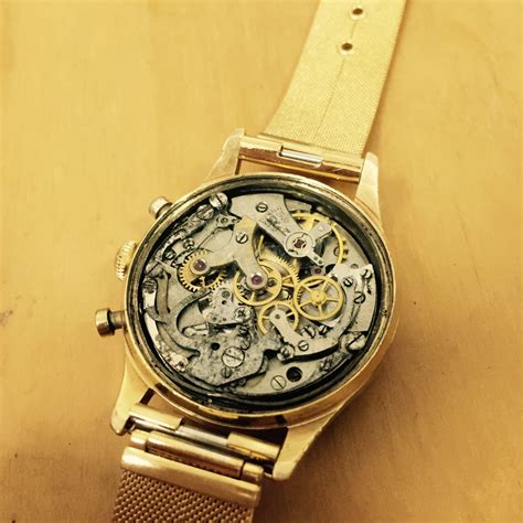 authentic vintage watches.